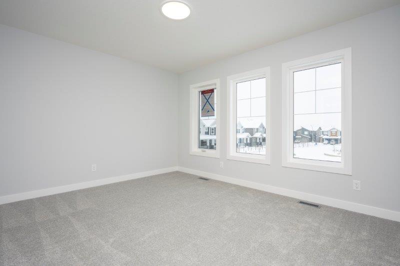 1021 Midtown Ave SW, Airdrie, 5 Bedrooms Bedrooms, ,4 BathroomsBathrooms,Houses,For Rent,1021 Midtown Ave SW,3064