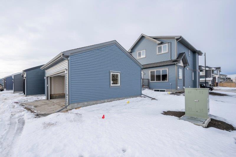 902, Cobblemore Cmn SW, Airdrie, 3 Bedrooms Bedrooms, ,2.5 BathroomsBathrooms,Houses,For Rent,902, Cobblemore Cmn SW,3075