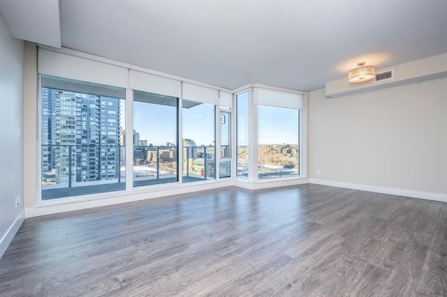 1501, 519 Riverfront Avenue SE, Calgary, 1 Bedroom Bedrooms, ,1 BathroomBathrooms,Condos/Townhouses,For Sale,Evolution,15,3100