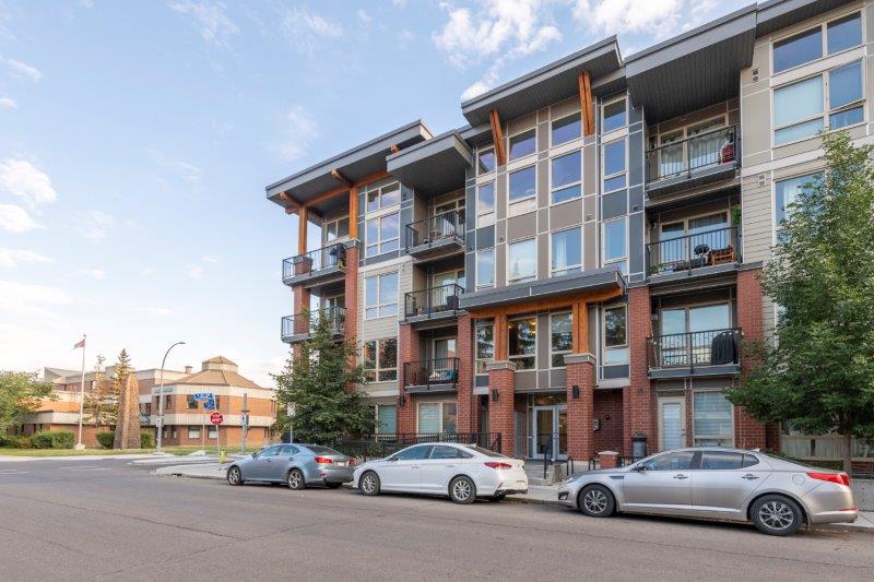 320, 305 18 Ave SW, Calgary, 1 Bedroom Bedrooms, ,1 BathroomBathrooms,Condos/Townhouses,Rented,District,320, 305 18 Ave SW,3111