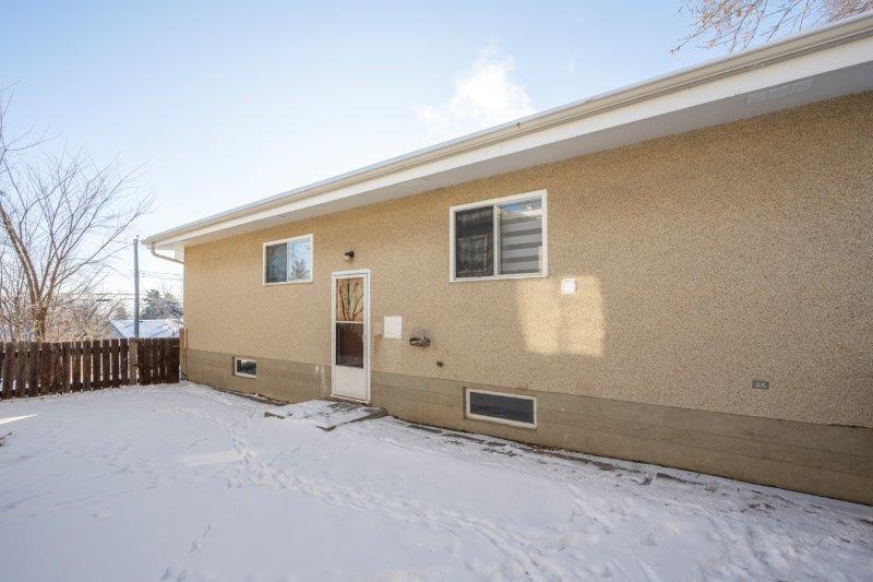 1706 Hunterville Road NW, Calgary, 3 Bedrooms Bedrooms, ,1 BathroomBathrooms,Houses,For Rent,1706 Hunterville Road NW,3115