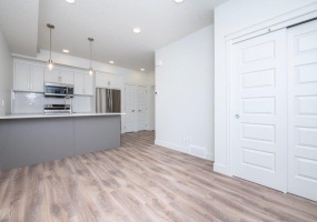 307, 10060 46 Street NE, Calgary, 1 Bedroom Bedrooms, ,1 BathroomBathrooms,Condos/Townhouses,For Sale,1,3128