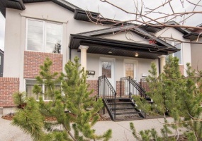 1, 536 56 Ave SW, Calgary, 2 Bedrooms Bedrooms, ,1.5 BathroomsBathrooms,Houses,Rented,WINDSOR PARK,1, 536 56 Ave SW,1496