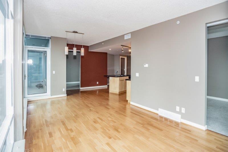 1206, 215 13 Ave SW, Calgary, 2 Bedrooms Bedrooms, ,2 BathroomsBathrooms,Condos/Townhouses,For Rent,UNION SQUARE,1206, 215 13 Ave SW,1534