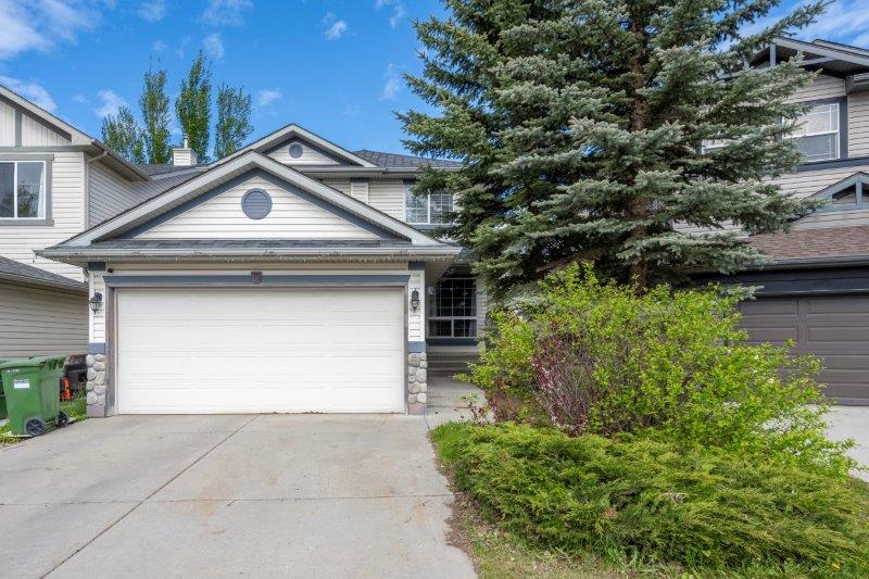 15 Panatella Lane NW, Calgary, 4.5 Bedrooms Bedrooms, ,3 BathroomsBathrooms,Houses,Rented,15 Panatella Lane NW,1757