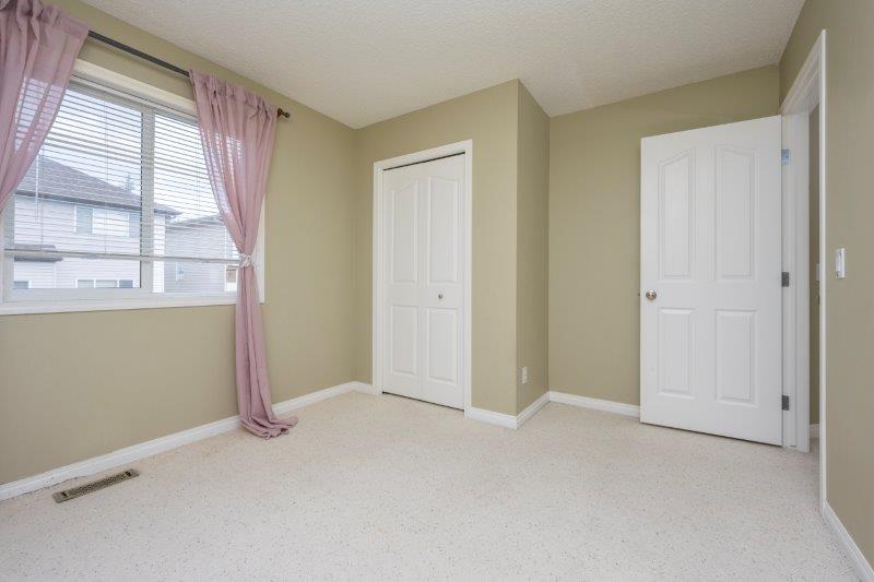 15 Panatella Lane NW, Calgary, 4.5 Bedrooms Bedrooms, ,3 BathroomsBathrooms,Houses,Rented,15 Panatella Lane NW,1757