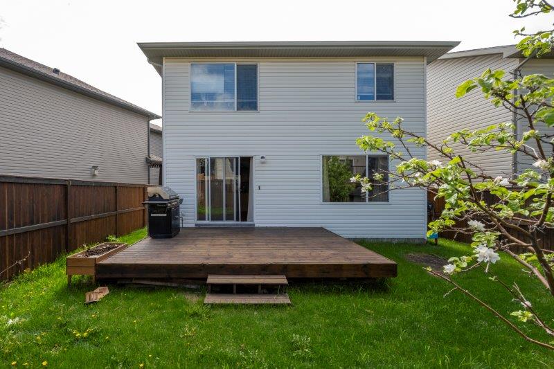 15 Panatella Lane NW, Calgary, 4.5 Bedrooms Bedrooms, ,3 BathroomsBathrooms,Houses,Rented,15 Panatella Lane NW,1757